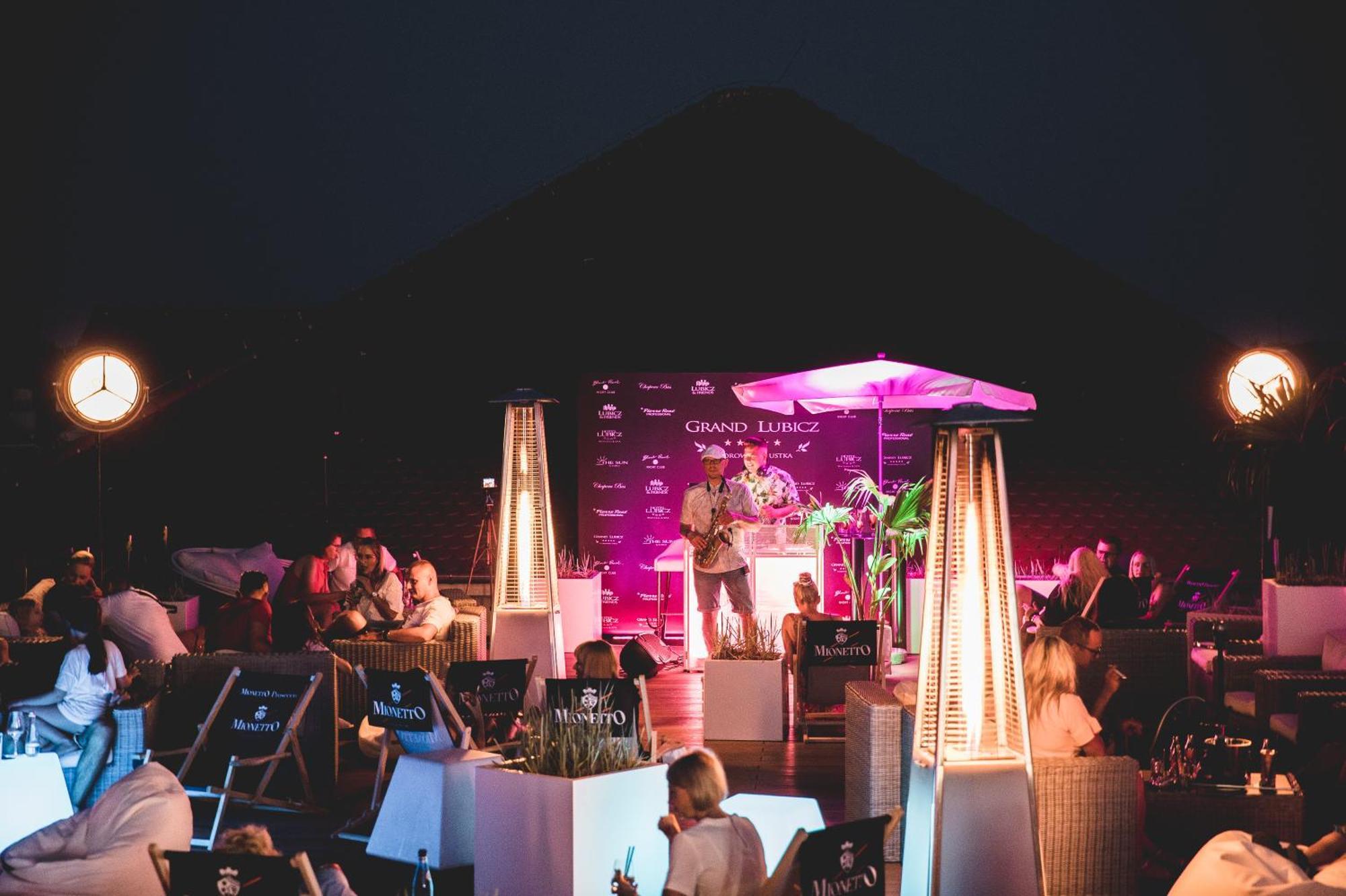 Grand Lubicz Uzdrowisko Ustka Hotel Exterior foto The Pyramids Sound and Light Show