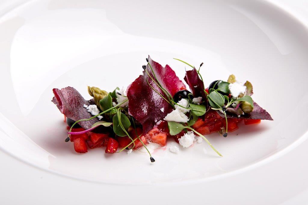 Grand Lubicz Uzdrowisko Ustka Hotel Exterior foto A salad prepared with microgreens